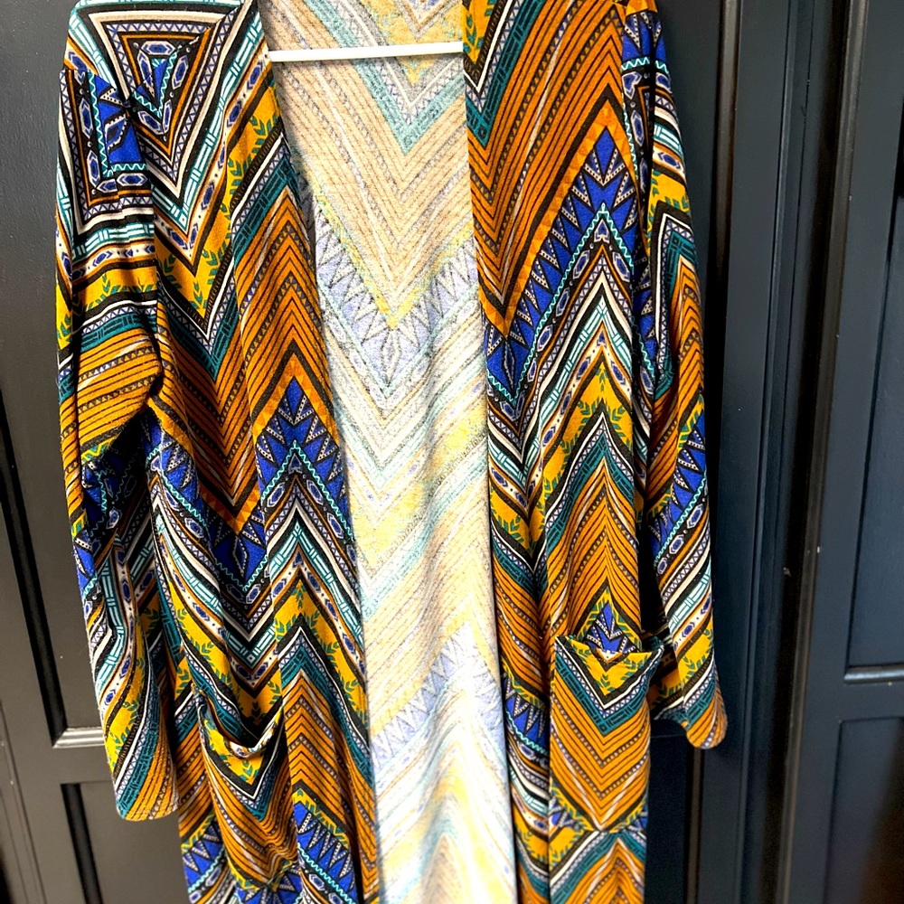 Size large "Sarah" long duster style cardigan with pockets.